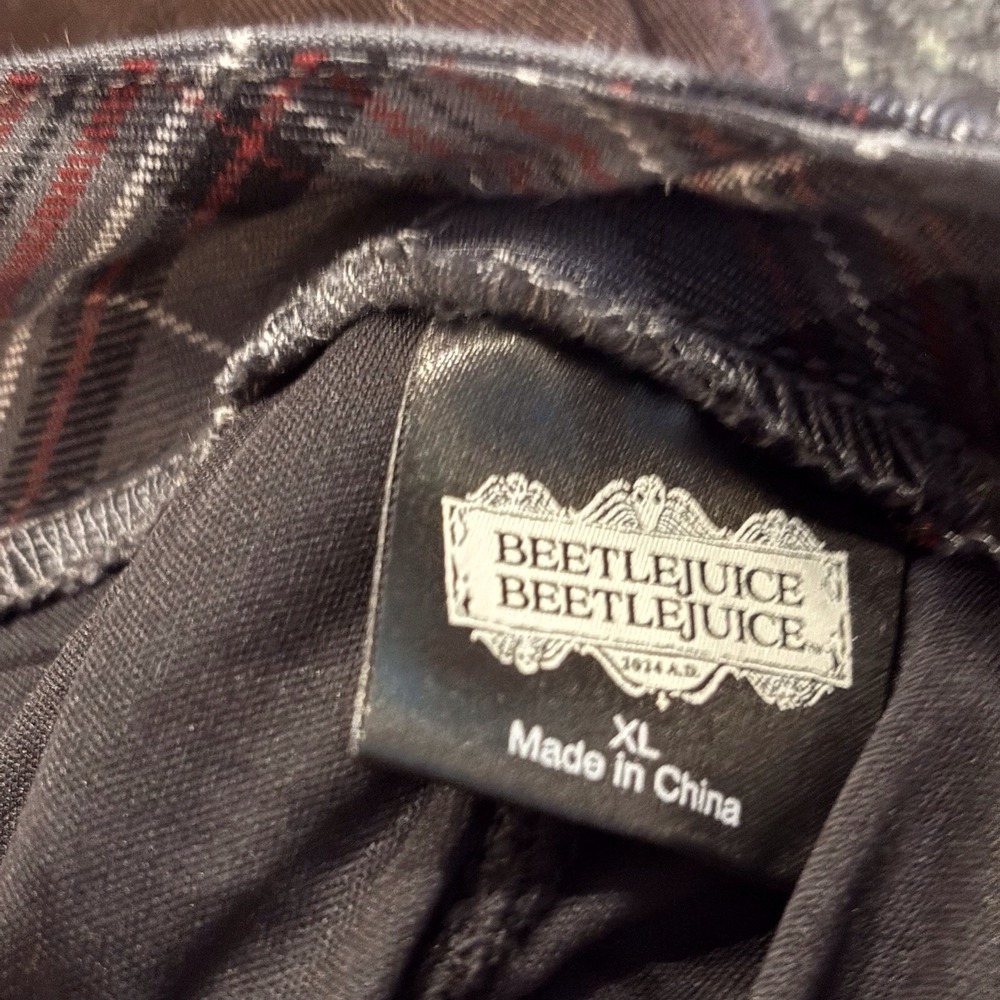 Beetlejuice‎ Plaid Skirt Uniform Preppy Bugs Beetles Size XL Skort Pleated Goth - Picture 8 of 8